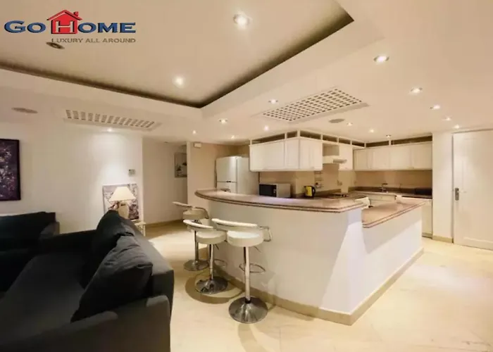 Pretty 4br Penthouse Mb7 With Private Heated Pool At New Marina