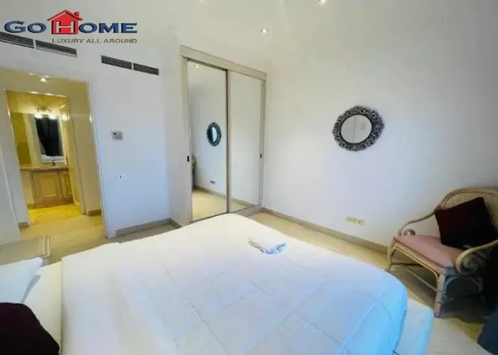 Pretty 4br Penthouse Mb7 With Private Heated Pool At New Marina Apartment